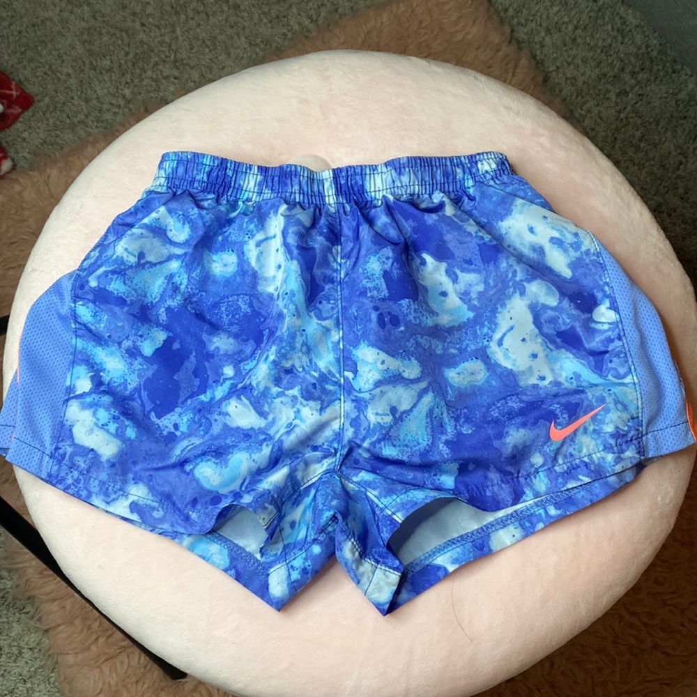 Nike Drift-Fit Shorts. A blue and purple mixture, with pink outline. Size 6x.